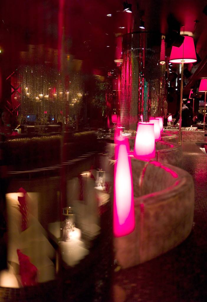 97758755CW004_Drai_s_Hollyw