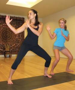 Squat Round Kicks Start Position