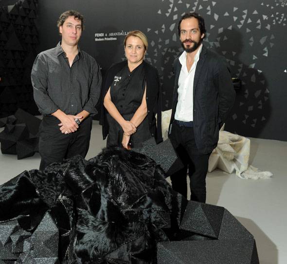 Benjamin-Aranda-Silvia-Venturini-Fendi-and-Chris-Lasch-in-the-FENDI-Aranda-Lasch-space-at-Design-Miami_December-2010_3
