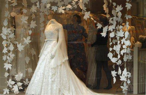 princess diana wedding dress train. Princess Diana used the Glass