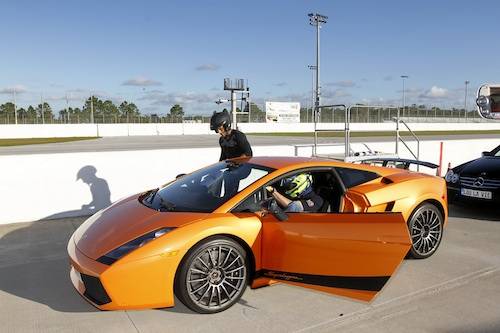 Jon Secada gets into a Lou La Vie Lamborghini 