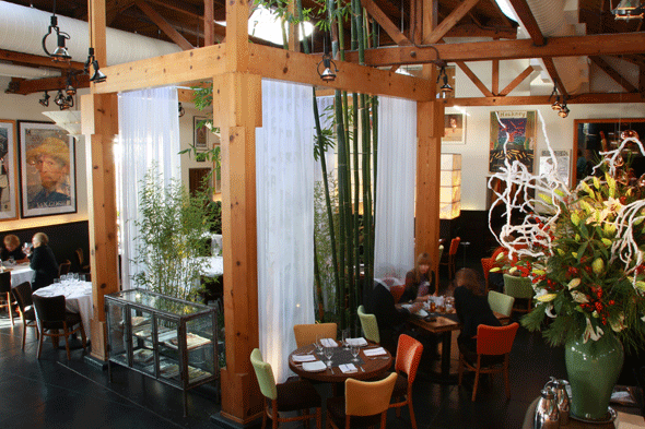 "CHAYA BRASSERIE Interior"