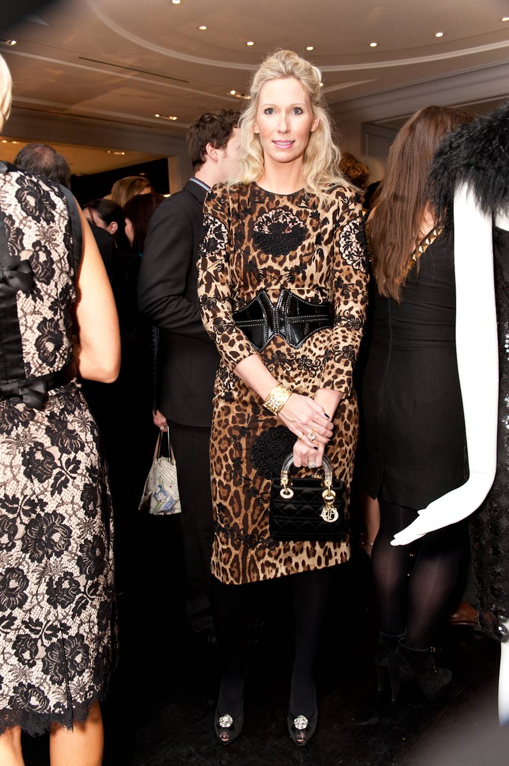 Haute Event: Charity Shopping a...