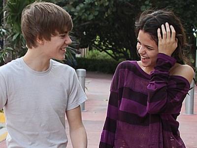 Justin Bieber and Selena Gomez are young rich and in love so 