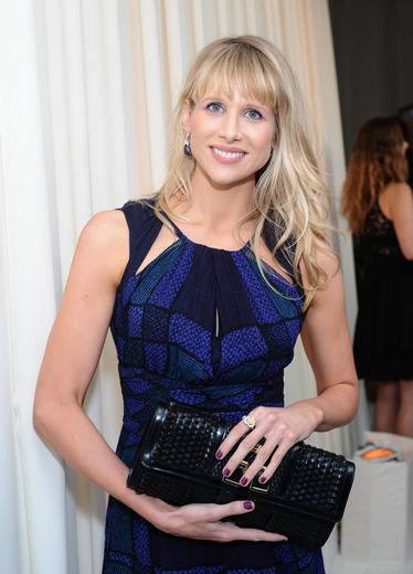 Lucy Punch - Photos Hot