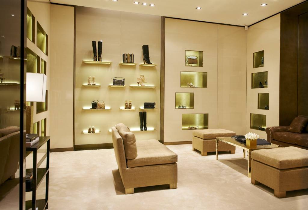 Shoe corner Level shoe district Dubai_pictures_004