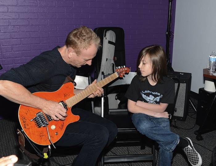 Phil Collen of Def Leppard during Rock 'n' Roll Fantasy Camp. Photos: Denise Truscello/WireImage 