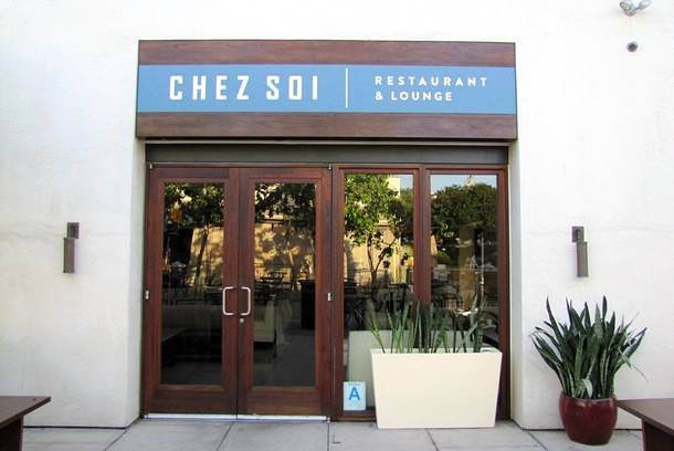 20130409_sign_560x375