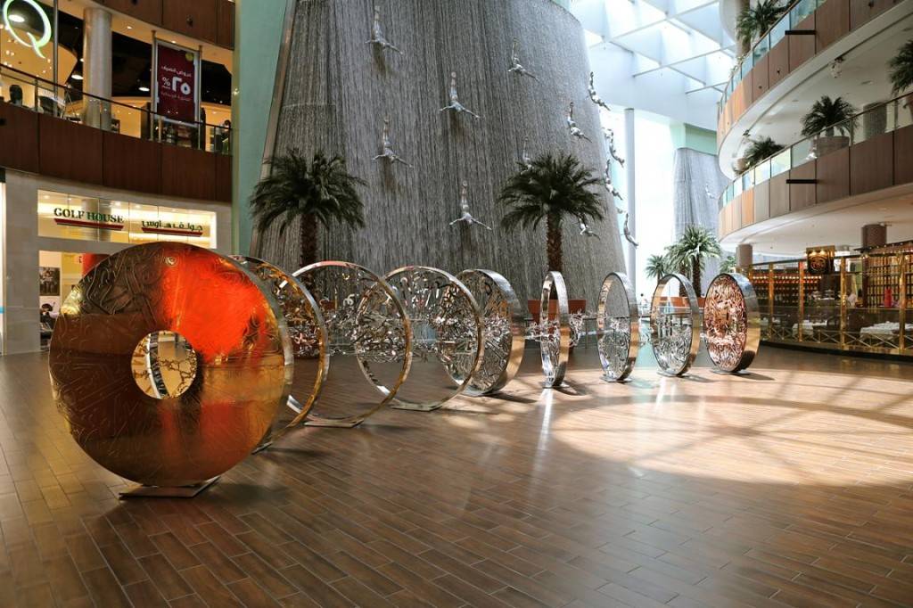The Dubai Mall - Moon Reflection Exhibition