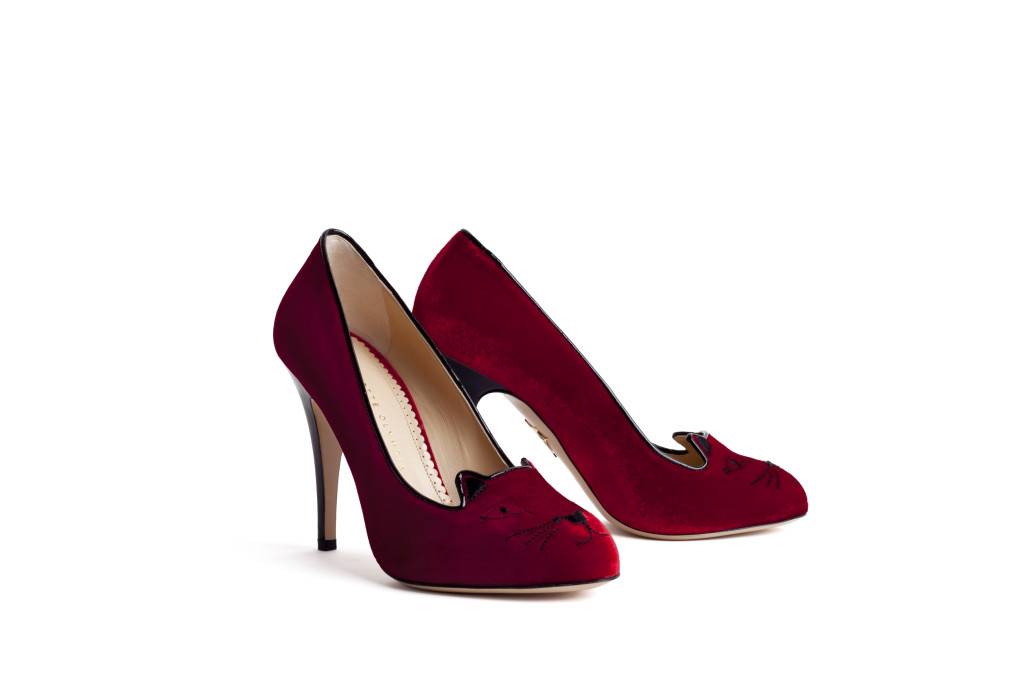 KITTY 110 red 3-4 view