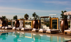 sls hotel pool