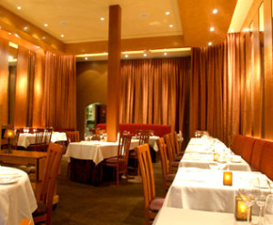 New-Dinning-Room-Looking-In02
