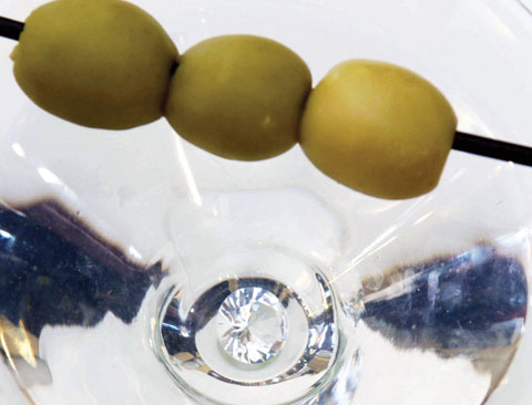 blue-bar-martini-close-top_.jpg