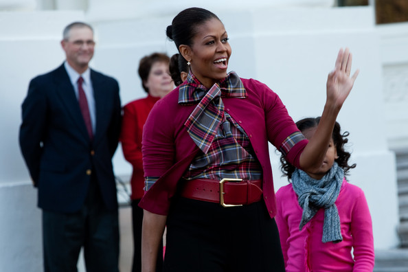 michelleobamareceiveswhitehousechristmasftr1ush-aubl michelleobamareceiveswhitehousechristmasftr1ush-aubl