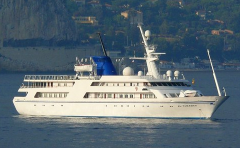 saddamyacht_blog.jpg