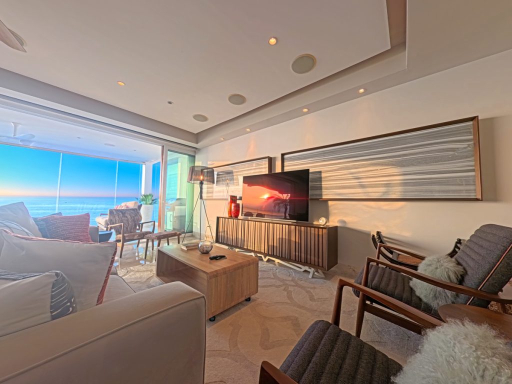 Jorge A. Guillén Presents A Luxurious Ocean View Condo In Mexico